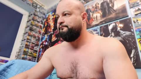 Snapshot of muscular_bear chatting on 05/03/26, 05:57 Chris online show from 05/03/26, 05:57