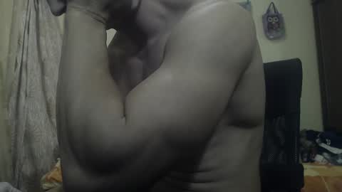 SexyMuscled online show from 12/28/24, 07:54