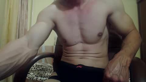 SexyMuscled online show from 11/11/25, 10:21