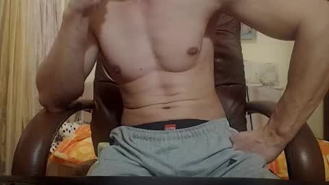 SexyMuscled online show from 12/21/25, 08:38