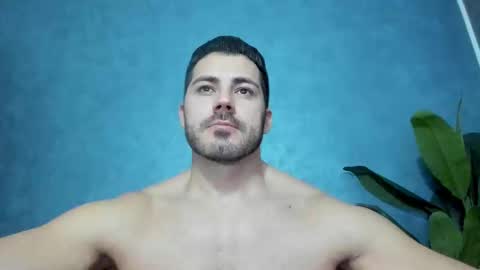muscularmaster onlyfans online show from 12/14/24, 10:50