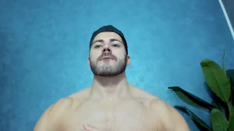 muscularmaster onlyfans online show from 12/19/24, 10:02