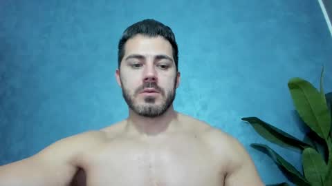 muscularmaster onlyfans online show from 12/24/24, 12:44