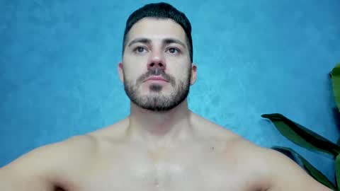 muscularmaster onlyfans online show from 01/02/25, 10:44
