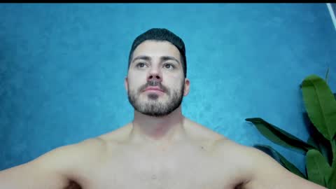 muscularmaster onlyfans online show from 01/06/25, 12:37