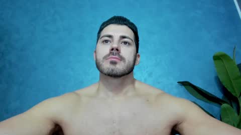 muscularmaster onlyfans online show from 01/14/25, 11:10