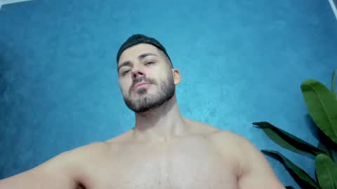muscularmaster onlyfans online show from 01/20/25, 10:07
