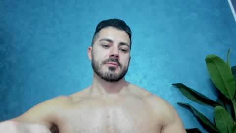 muscularmaster onlyfans online show from 01/22/25, 10:26