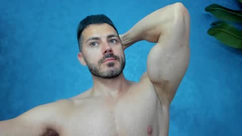 muscularmaster onlyfans online show from 05/13/26, 09:39