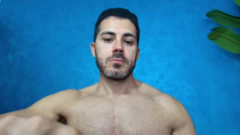 muscularmaster onlyfans online show from 06/18/26, 09:19