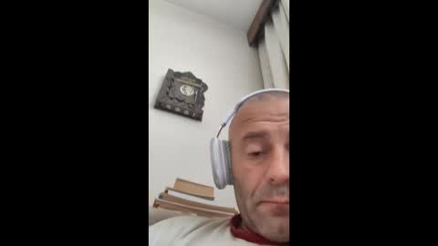 Snapshot of muscularsexybady chatting on 09/21/25, 10:39 handsome sexy muscular man online show from 09/21/25, 10:39