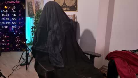 Snapshot of musculusx chatting on 09/13/25, 03:39 Musculus online show from 09/13/25, 03:39