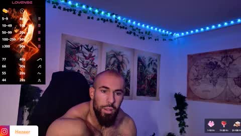 Snapshot of musculusx chatting on 09/28/25, 01:05 Musculus online show from 09/28/25, 01:05