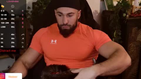 Snapshot of musculusx chatting on 11/26/25, 02:18 Musculus online show from 11/26/25, 02:18