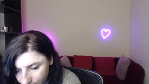 Snapshot of muse_kity_jeneva chatting on 11/27/25, 07:05 Jeneva online show from 11/27/25, 07:05