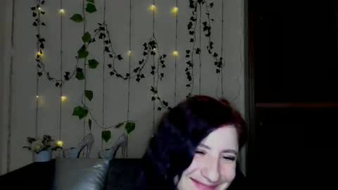Jeneva online show from 02/12/26, 07:03