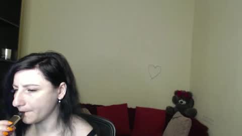 Jeneva online show from 05/28/26, 06:21