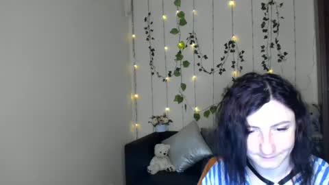 Jeneva online show from 06/16/26, 05:21