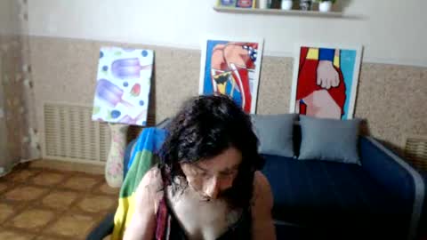 Jeneva online show from 07/05/26, 05:20