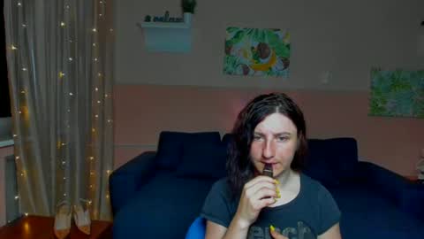 Jeneva online show from 07/24/26, 05:44