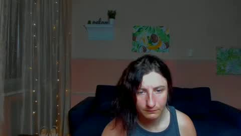 Jeneva online show from 07/25/26, 06:05