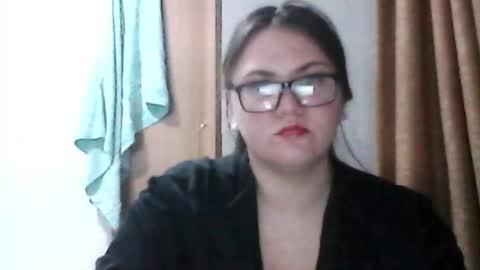 Snapshot of musechic_wild chatting on 01/13/26, 04:01 musechic_wild online show from 01/13/26, 04:01
