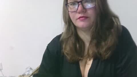Snapshot of musechic_wild chatting on 02/06/26, 10:46 musechic_wild online show from 02/06/26, 10:46