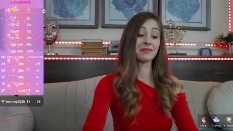 Snapshot of musedollx chatting on 11/05/25, 07:36 Luna online show from 11/05/25, 07:36