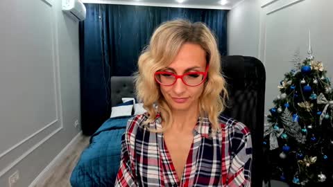 Diana online show from 12/09/24, 02:39