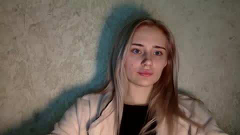 Snapshot of musescorner chatting on 01/17/26, 05:38 musescorner online show from 01/17/26, 05:38