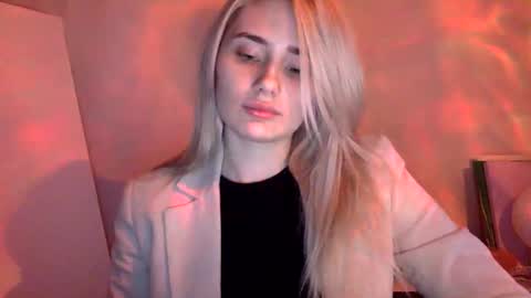 Snapshot of musescorner chatting on 03/30/26, 04:19 musescorner online show from 03/30/26, 04:19