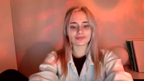 Snapshot of musescorner chatting on 04/18/26, 07:40 musescorner online show from 04/18/26, 07:40