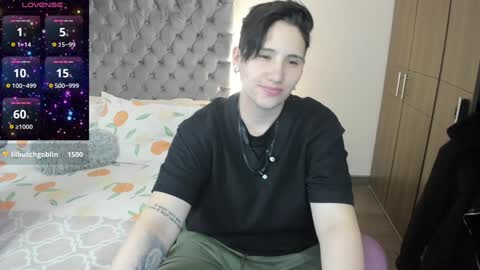 VALENTINA Luna  online show from 12/12/24, 05:20