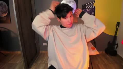 VALENTINA Luna  online show from 05/26/26, 02:07