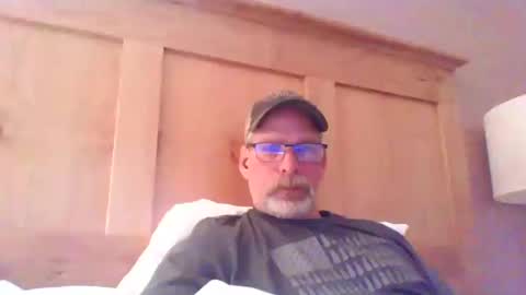 Snapshot of mustang_daddy chatting on 03/19/26, 02:37 307MountainMan online show from 03/19/26, 02:37