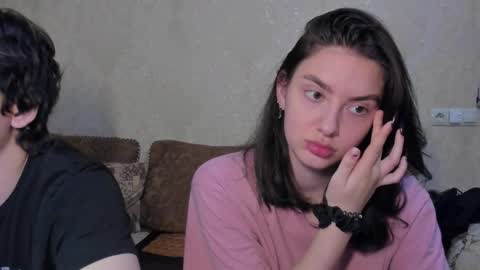 Snapshot of muuur_fam chatting on 09/16/25, 06:20 HEY online show from 09/16/25, 06:20