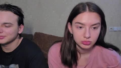 Snapshot of muuur_fam chatting on 10/11/25, 09:46 HEY online show from 10/11/25, 09:46