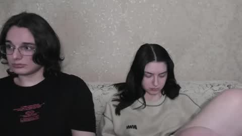 cute couple online show from 04/29/26, 07:42