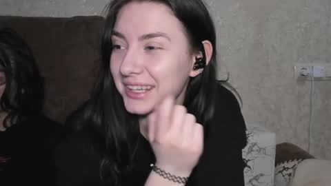cute couple online show from 06/24/26, 05:23