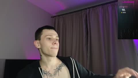 1x1 online show from 10/12/25, 07:35