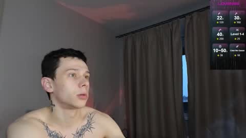 Snapshot of mvpzxc chatting on 11/13/25, 12:48 1x1 online show from 11/13/25, 12:48