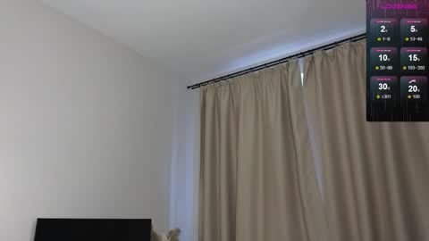 Snapshot of mvpzxc chatting on 11/20/25, 08:03 1x1 online show from 11/20/25, 08:03