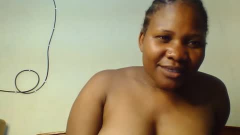 mwekas568403 online show from 12/18/24, 02:53