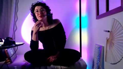 Snapshot of mx_anouk_divine chatting on 02/22/26, 05:19 Mx. Anouk Divine online show from 02/22/26, 05:19