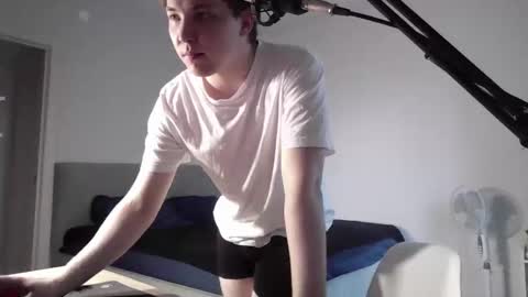 Snapshot of mxmplay chatting on 05/10/26, 02:55 alexplay online show from 05/10/26, 02:55