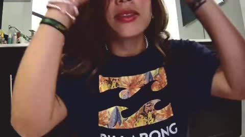 miss beauty coming 96 2300 online show from 12/02/25, 03:34