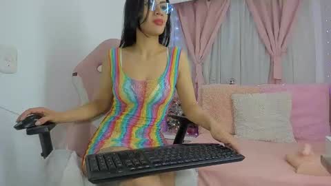 my_brunetteee online show from 12/20/25, 03:13