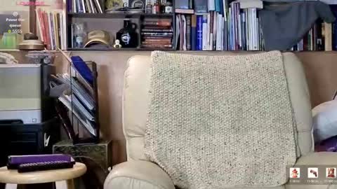 my_curiosity_ online show from 06/11/26, 02:53