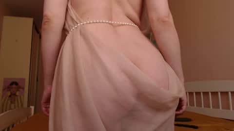 Hannah  welcome  online show from 06/20/26, 03:04