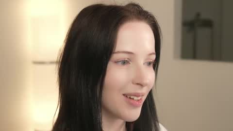 STELLA online show from 12/19/25, 08:27